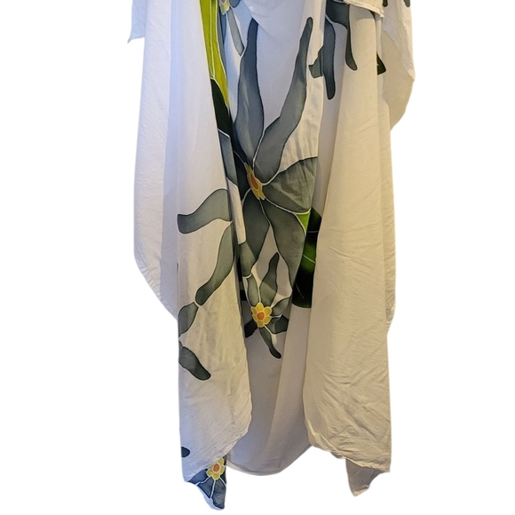 Floral Print Sarong OSFM - Picture 3 of 3